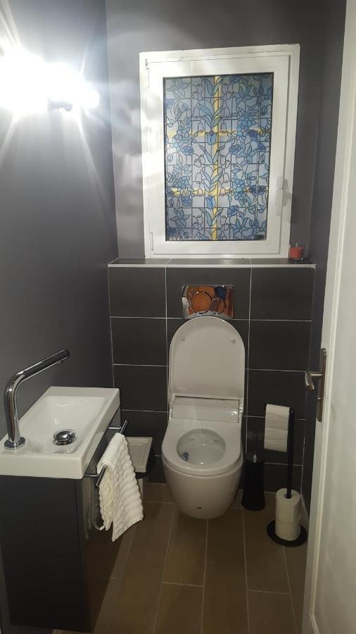 Chambre D'Hotes Avec Terrasse, Meuble Tourisme 1 Etoile 라벤느 외부 사진